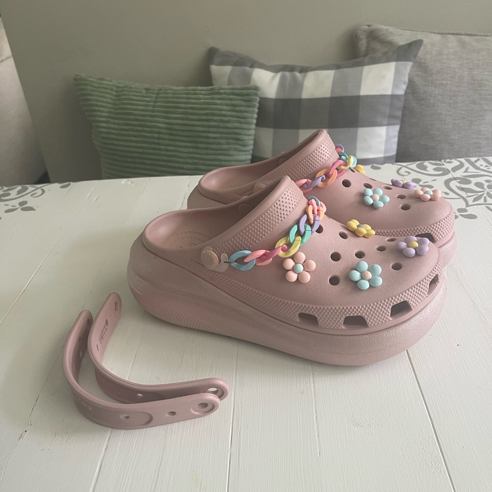 Women’s Iconic Crocs Pink